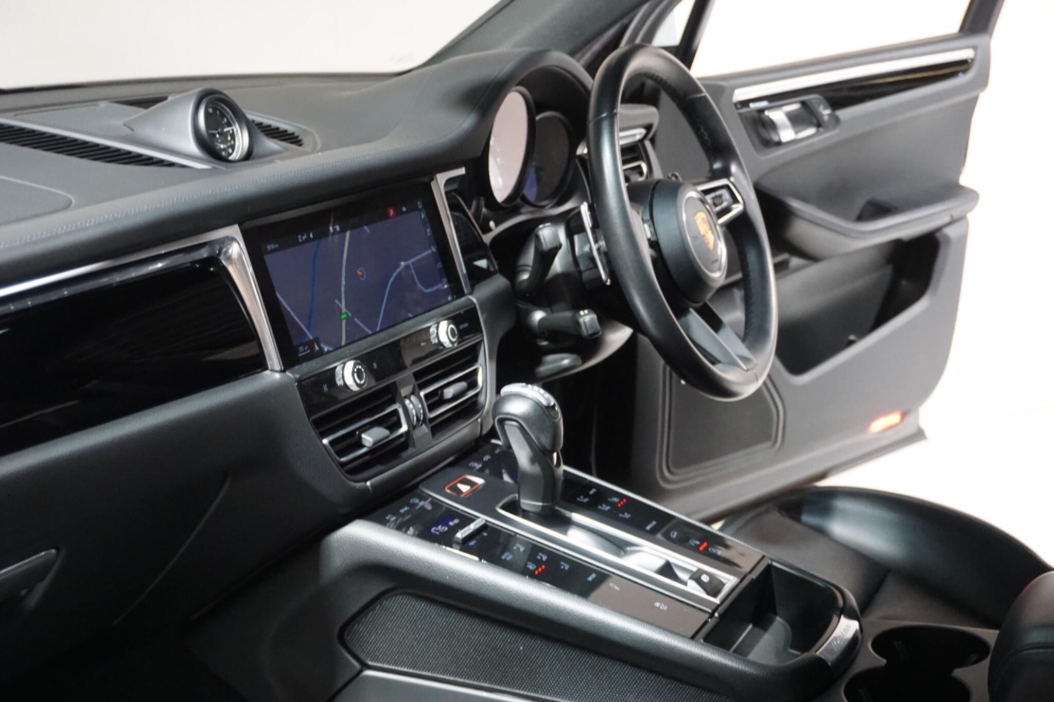 Porsche Macan 2.9T V6 S SUV 5dr Petrol PDK 4WD Euro 6 (s/s) (380 ps)